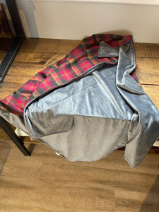 Maple Leaf Tartan Cabin Blanket